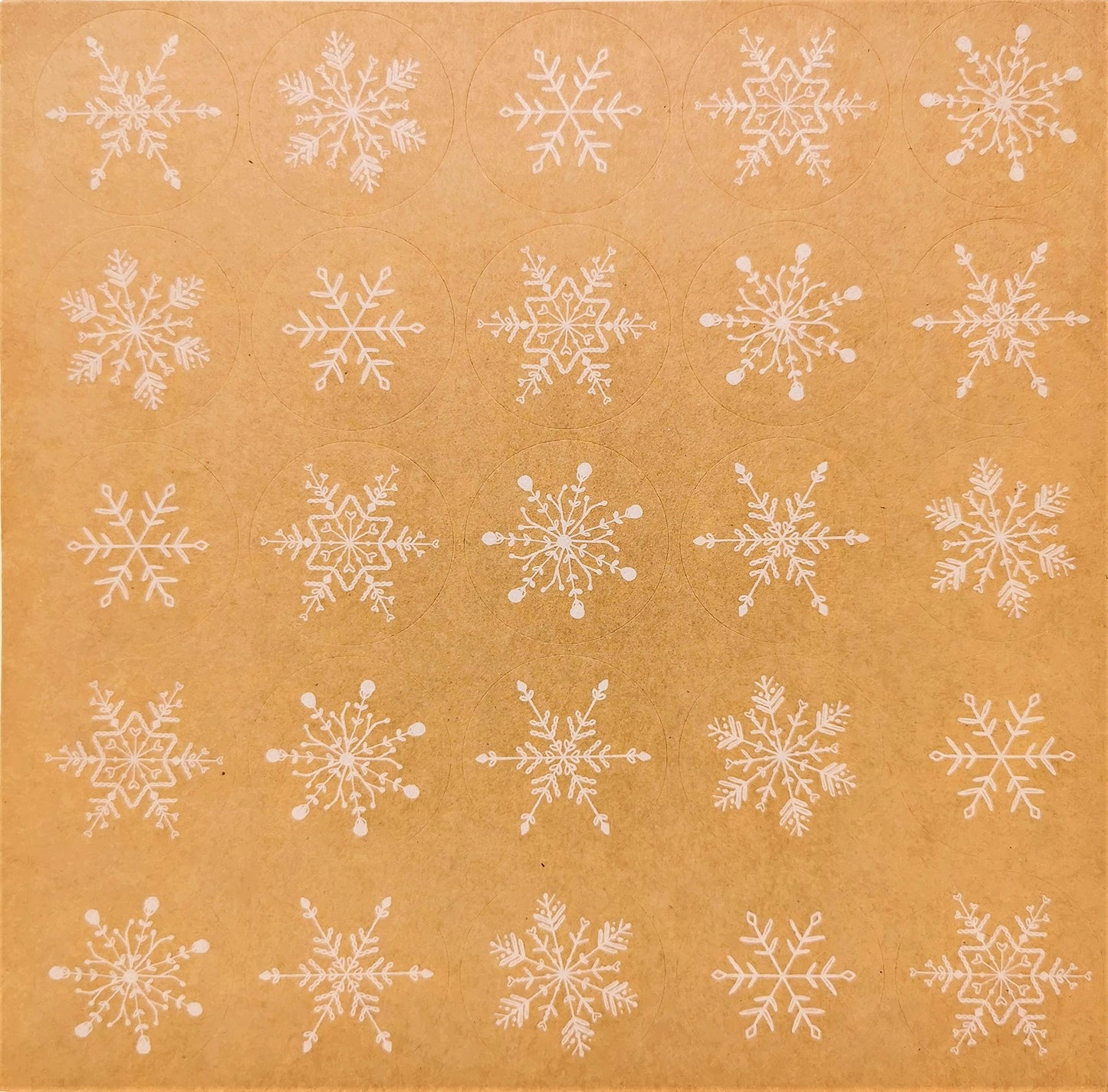 500 Kraft Snowflake Christmas Stickers β 4cm Round β Rustic Envelope Seals for Gift Wrap, Crafts, Card Making, Scrapbooking & Festive Packaging β White Snowflake Design on Brown Kraft
