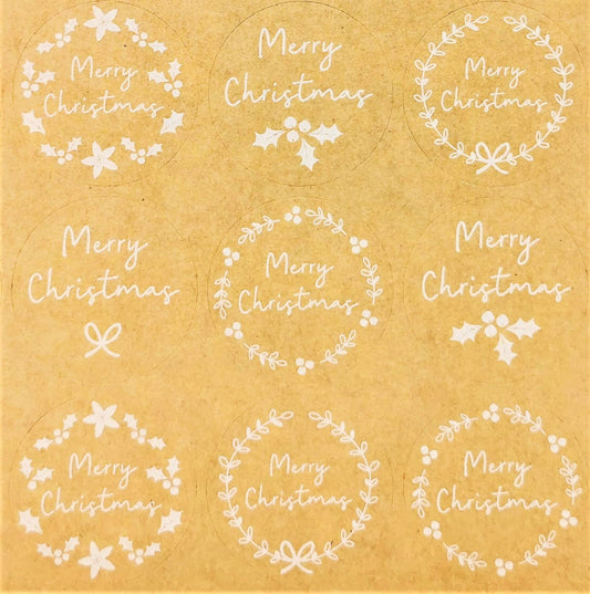 500 Kraft Christmas Stickers – 4cm Round Merry Christmas Labels – White Wreath Designs – Gift Seals for Cards, Wrapping, Envelopes, Parcels, Crafts & Small Business Packaging